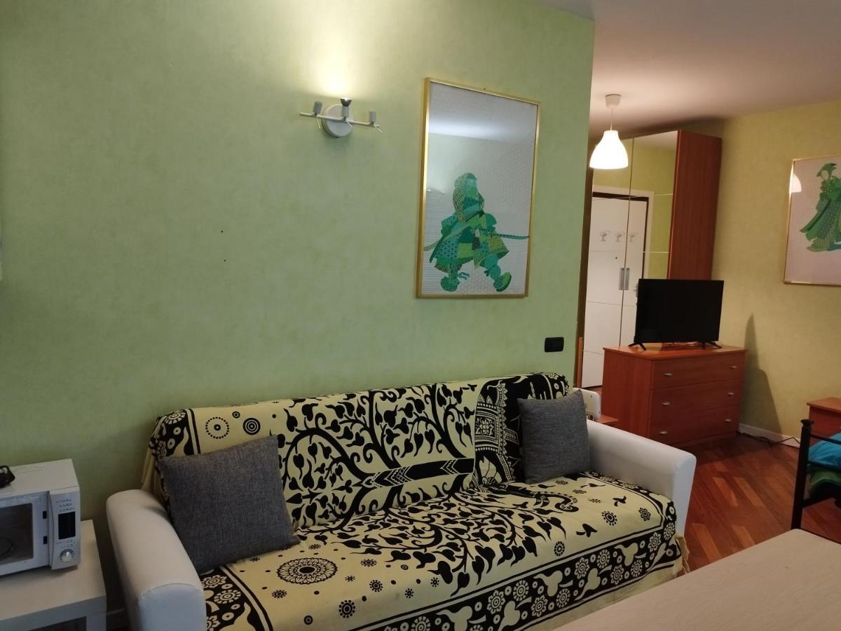 Monolocale Politecnico Bovisa Apartment Milan Luaran gambar
